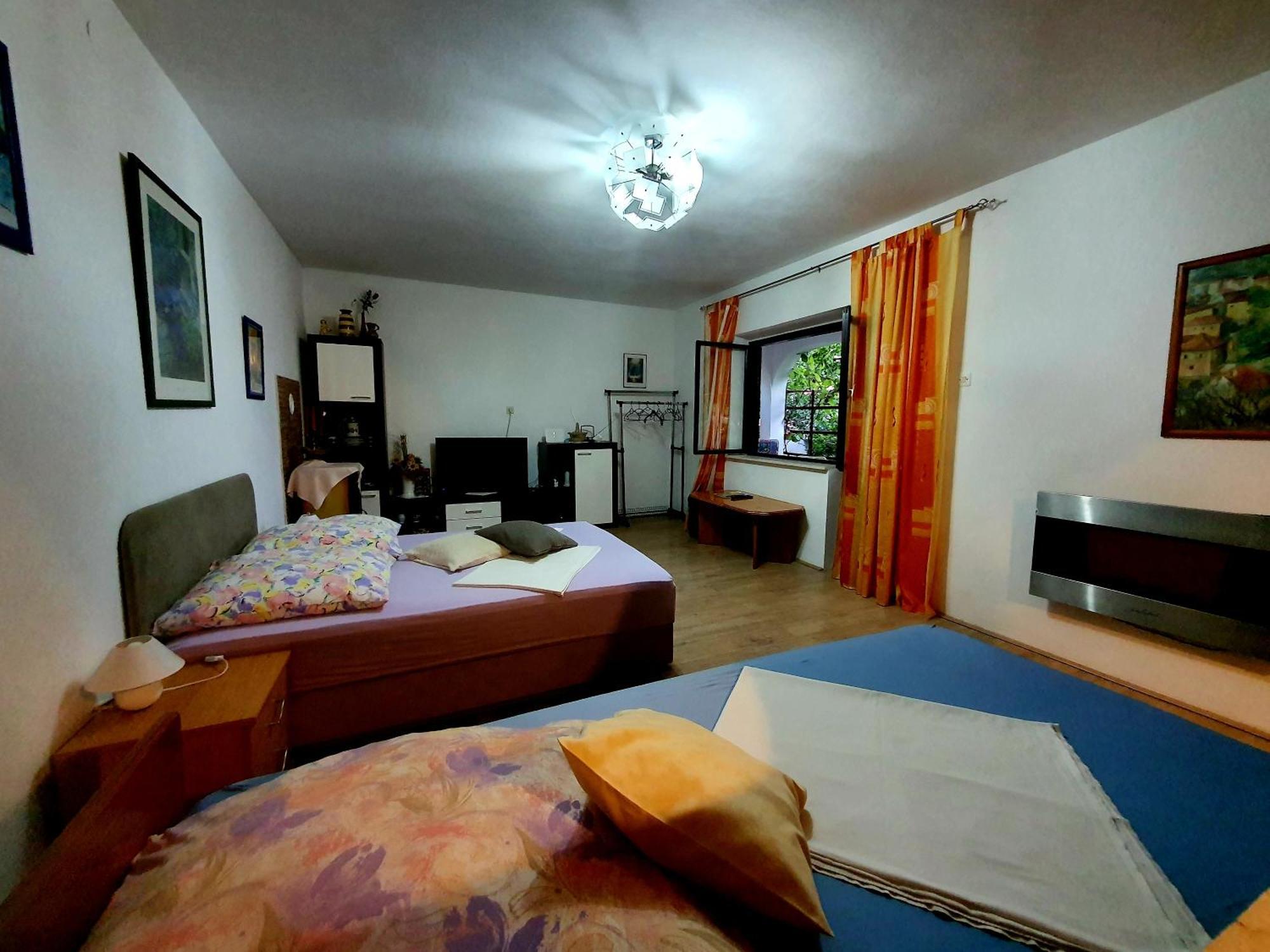 Apartments Varga セニ エクステリア 写真